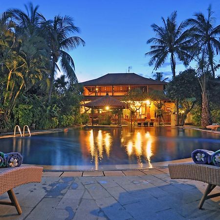 Legian Three Brothers Bungalows & Villas מראה חיצוני תמונה