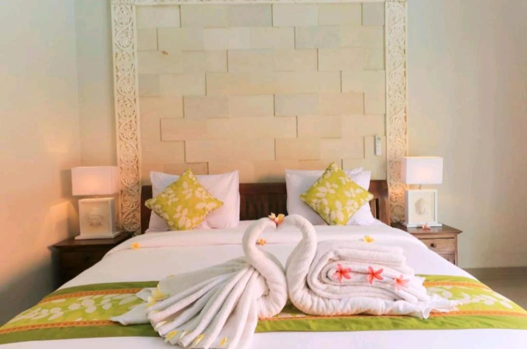 Legian Three Brothers Bungalows & Villas מראה חיצוני תמונה
