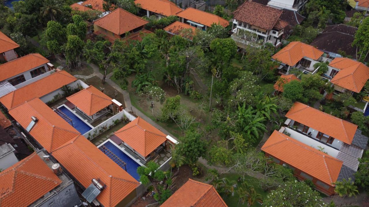 Legian Three Brothers Bungalows & Villas מראה חיצוני תמונה