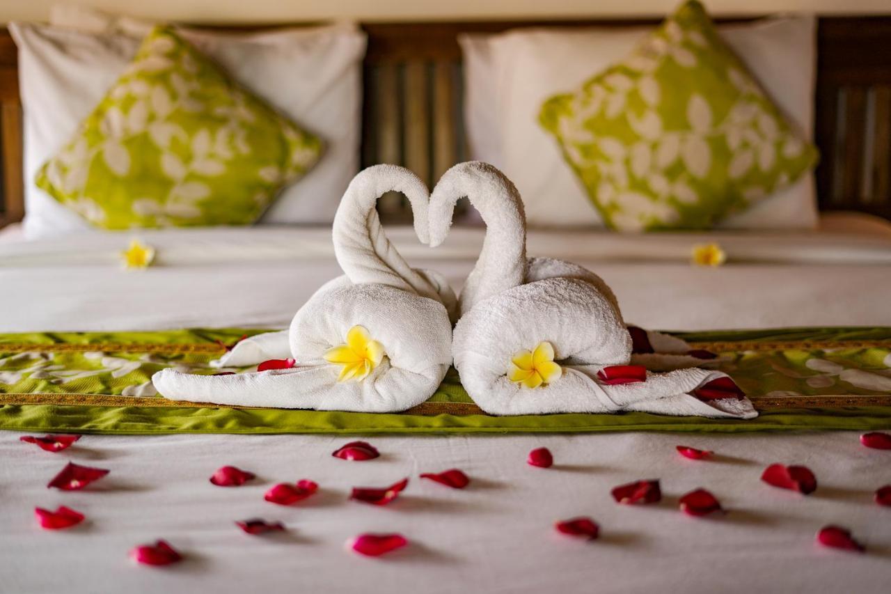 Legian Three Brothers Bungalows & Villas מראה חיצוני תמונה
