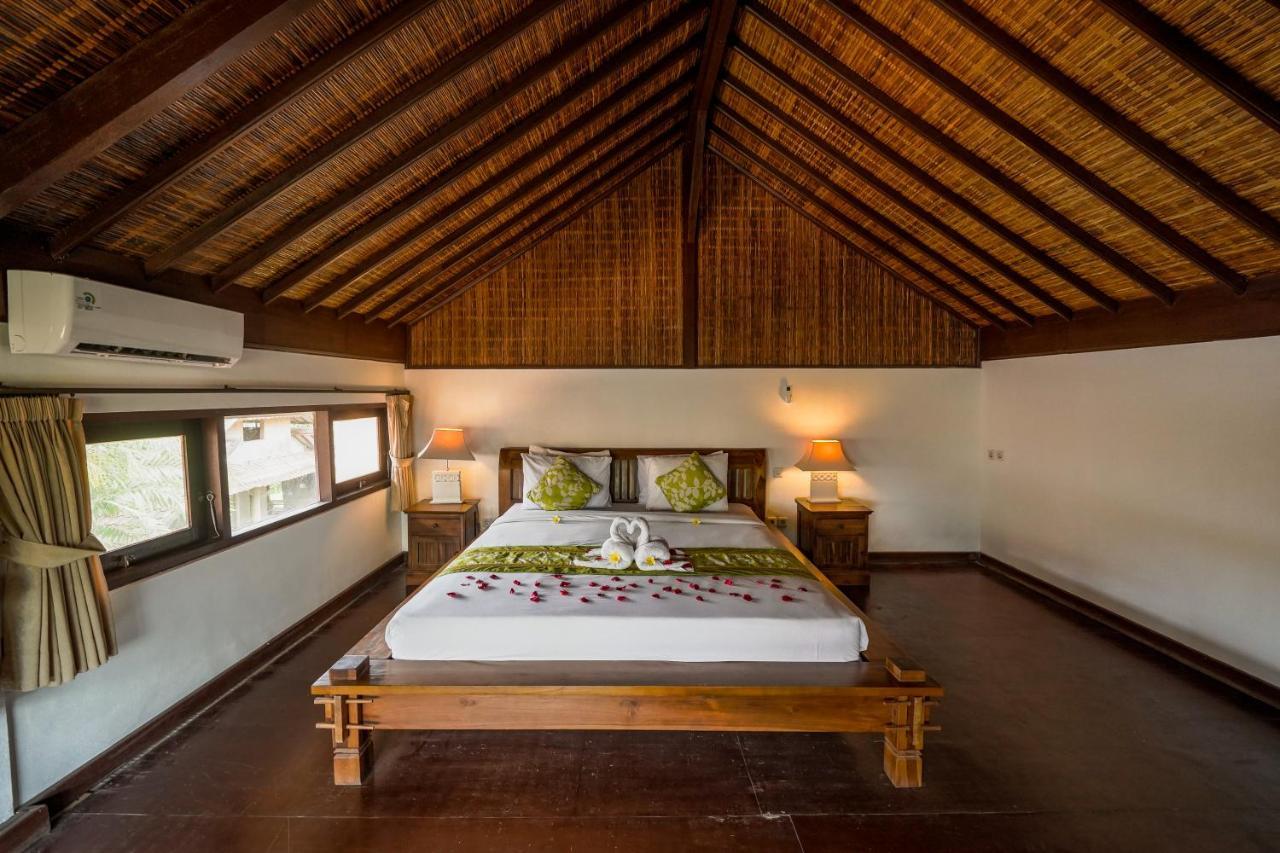 Legian Three Brothers Bungalows & Villas מראה חיצוני תמונה