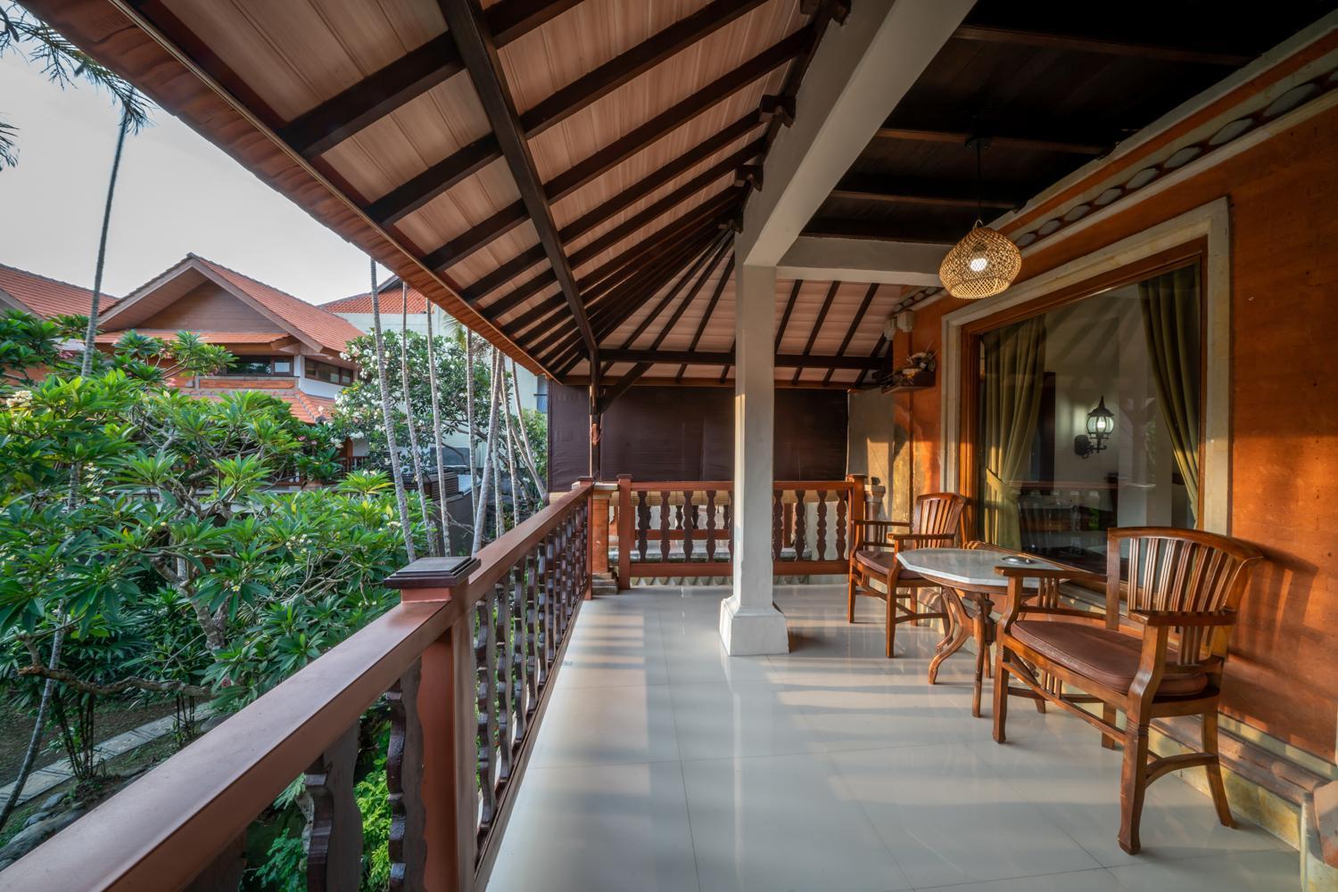 Legian Three Brothers Bungalows & Villas מראה חיצוני תמונה
