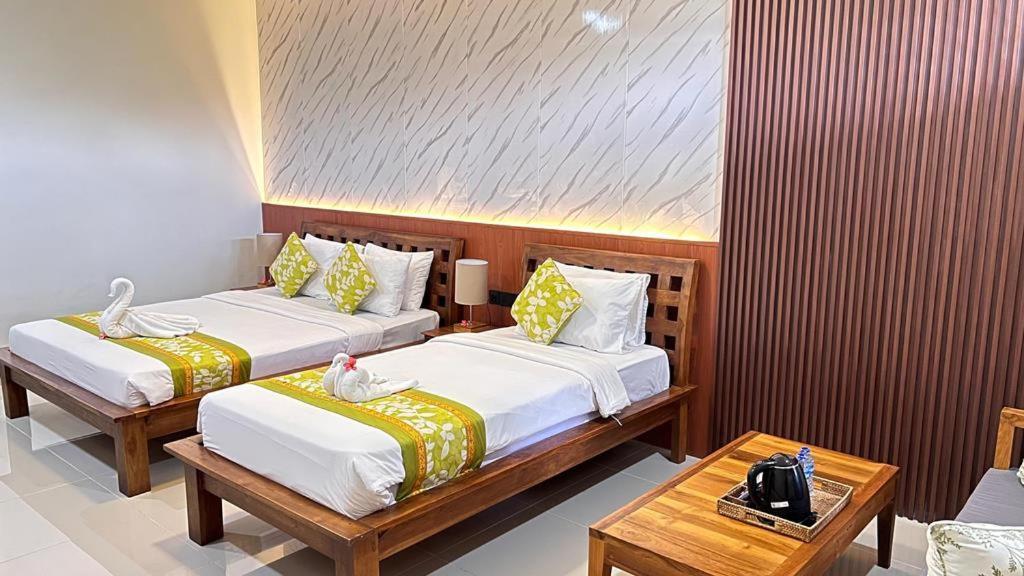 Legian Three Brothers Bungalows & Villas מראה חיצוני תמונה